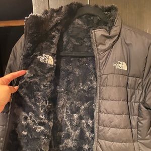 Girls northface reversible jacket